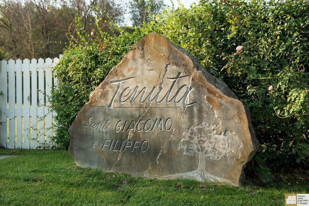 Tenuta Santi Giacomo E Filippo * Urbino