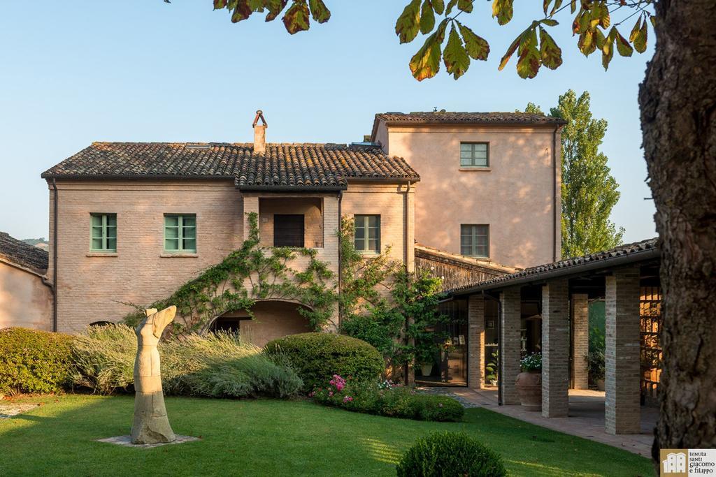 Tenuta Santi Giacomo E Filippo Urbino